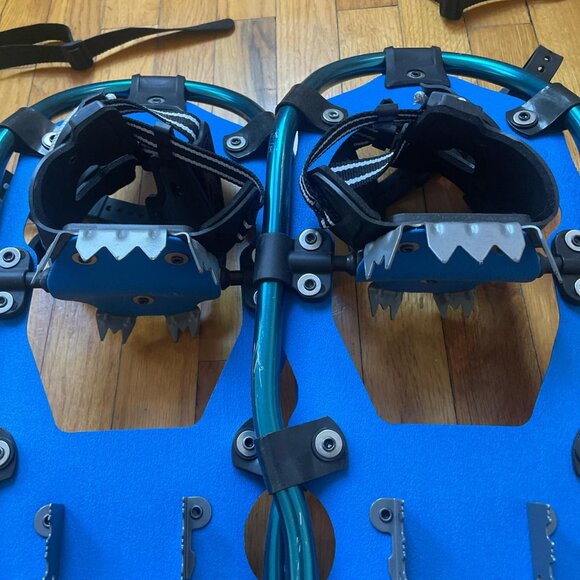 Yukon Charlie 821 Advanced Snowshoes, Blue w/ Olive Green Sherpa walking sticks - Picture 6 of 8